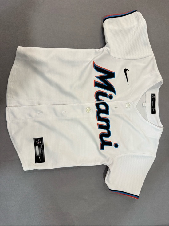 Nike Other - Nike Miami Marlins Officially Licensed MLB Baseball Jersey White Size 5/6‎ boys